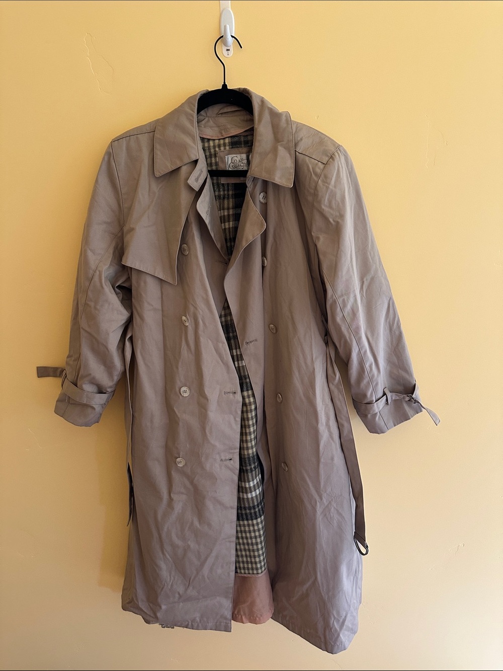 Classic Men's Trench Coat - Taupe